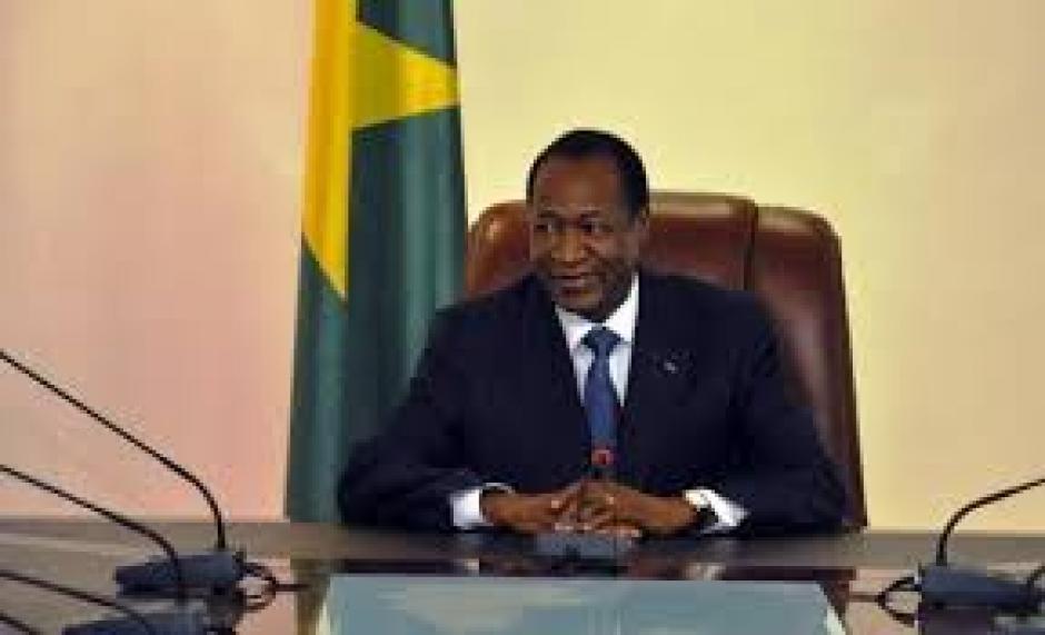 PCF : Chute de #Compaoré, un espoir pour le #Burkina et pour l'Afrique